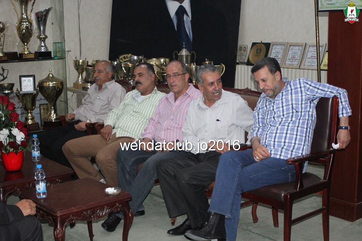 13236032_10208701586073463_1043128125_n